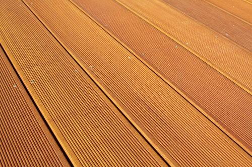 Terrassendielen aus Holz